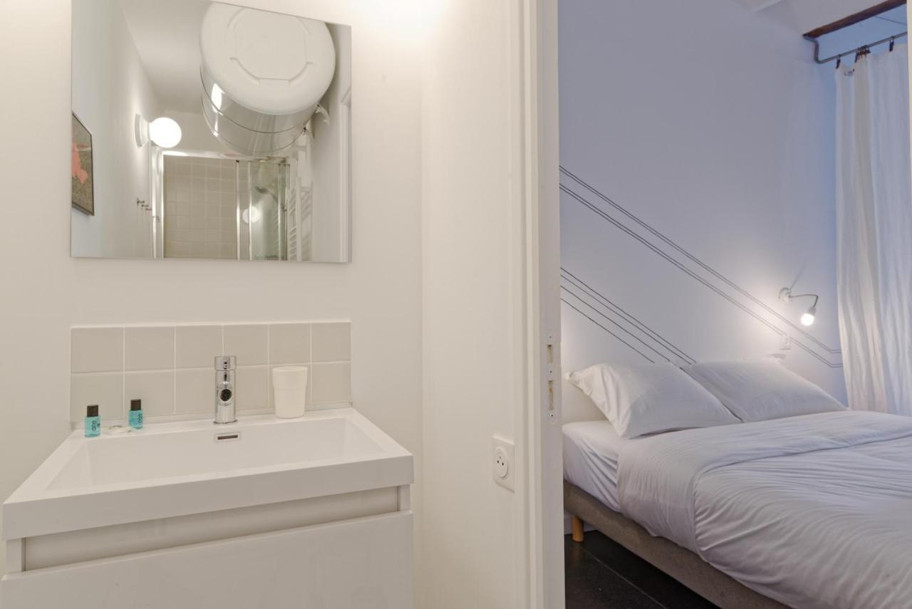 Mini Loft Au Coeur Du Panier - Marseille Apartment Bagian luar foto